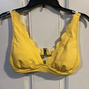 Scalloped bikini top